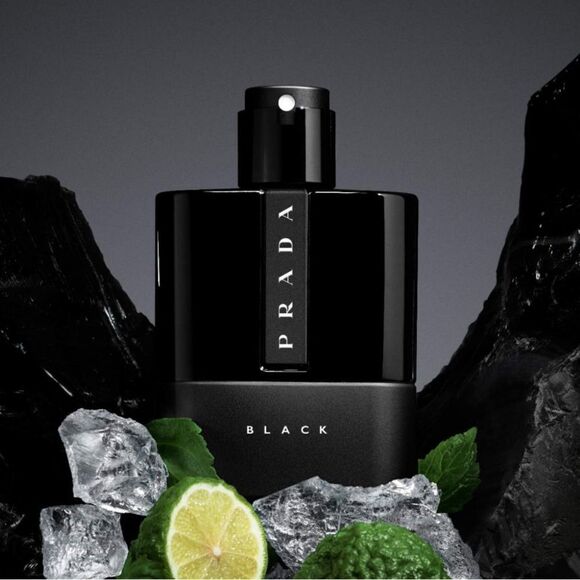 Prada Luna Rossa Black Eau de Parfum - 3.3 fl oz - Bold &
Sophisticated - Picture 3 of 17